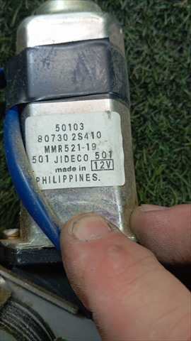 Foto 3ª: Elevalunas Eléctrico Delantero Derecho Nissan Navara 2.5 TD D22 133CV 4X4 [YD25] (2005)