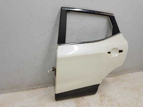 Foto 2ª: Puerta Trasera Izquierda Nissan Qashqai ACENTA (2013)