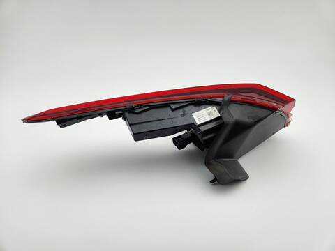 Foto 4ª: Piloto Trasero Derecho Citroen C5 1.6 PLUG-IN FEEL 150CV [5G06] (2024)