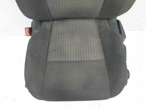Foto 2ª: Asiento Delantero Izquierdo Ford Transit 330 L1 (2019)