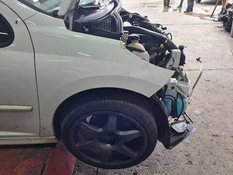 Aleta Delantera Derecha Peugeot 207 RC 174CV 128KW