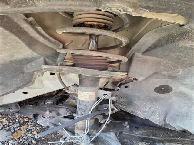 Amortiguador Delantero Derecho Nissan Qashqai TEKNA 4X4 131CV 96KW