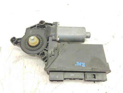 Foto 2ª: Elevalunas Eléctrico Trasero Izquierdo Audi A4 BERLINA 116CV 85KW [BRB] (2006)