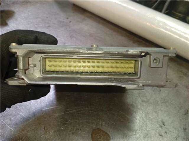 Foto 3ª: Centralita Motor ECU Mercedes Clase C 160 2.5 250 TD (202.128) [2.5 LTR. - 110 KW 20V TURBODIESEL CAT] [OM 605.960]