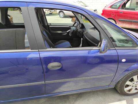 Foto 1ª: Puerta Delantera Derecha Opel Meriva Z17DTH (2005)