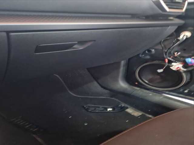 Guantera Cupra Leon 1.5 ETSI 150CV 110KW