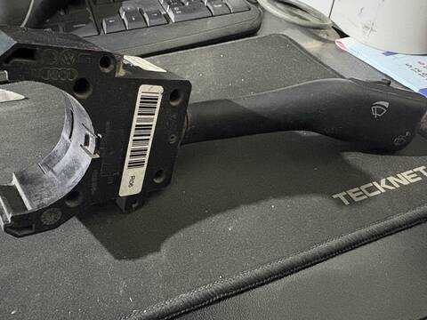 Foto 1ª: Mando Multifuncion Volkswagen Bora BERLINA