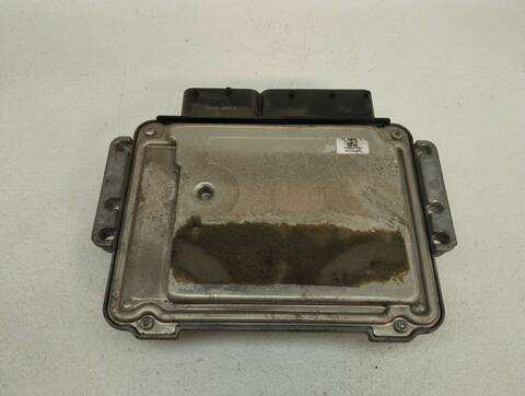 Foto 3ª: Centralita Motor ECU Fiat Bravo 1.6 16V DYNAMIC MULTIJET 77KW) 105CV [198A3000] (2009)