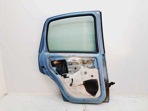 Foto 2ª: Puerta Trasera Izquierda Citroen C3 1.1 FURIO 60CV 44KW [HFX] (2006)