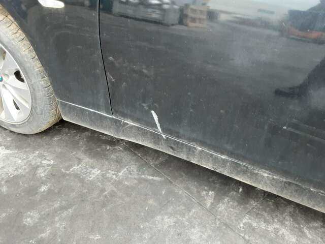 Foto 2ª: Puerta Delantera Izquierda Bmw Serie 5 518 3.0 DI 218CV BERLINA 0CV [306D2] (2004)