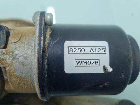 Foto 2ª: Motor Limpia Delantero Mitsubishi L200 2.5 DI-D CAT 136CV 100KW [4D56] (2010)