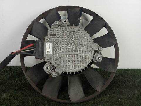 Foto 2ª: Electroventilador Aire Acondicionado Land Rover Discovery 2.0 SD4 4X4 241CV 177KW [204DTA(AJ20D4)] (2018)