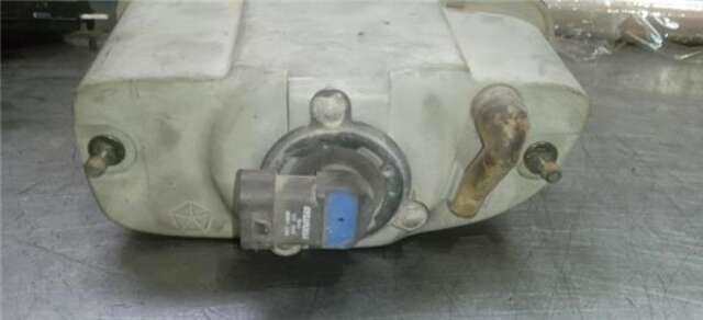 Foto 3ª: Faro Antiniebla Delantero Derecho Jeep Grand Cherokee 2.7 CRD LAREDO [2.7 LTR. - 120 KW CRD CAT] [665921]