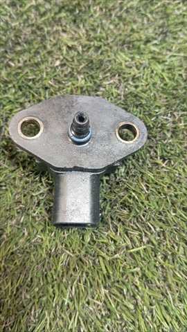 Foto 2ª: Caja Reles Fusibles Mercedes Clase ML 270 2.7 D DCI [612963] (2000)