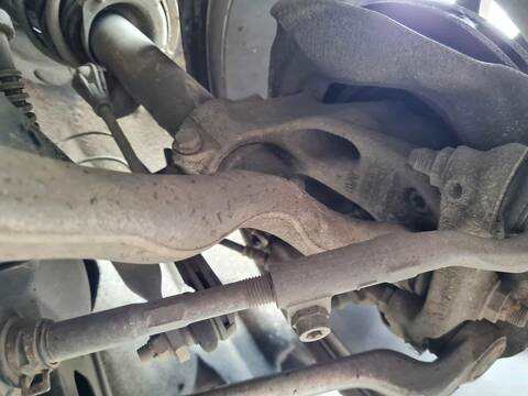 Foto 2ª: Brazo Suspension Delantero Izquierdo Bmw Serie 1 114 118D 143CV 105KW [N47D20C] (2011)