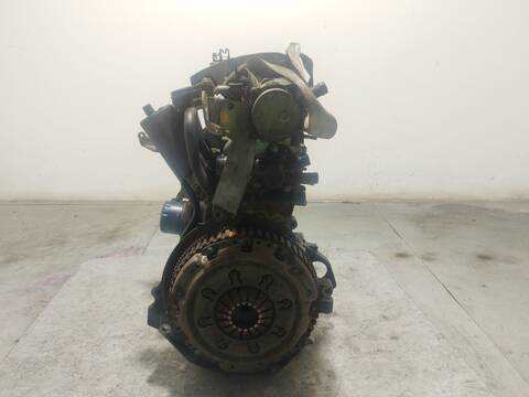 Foto 3ª: Despiece Motor Opel Vivaro 1.9 DTI F7 J7 A07) 101CV 74KW [F9Q 760] (2006)