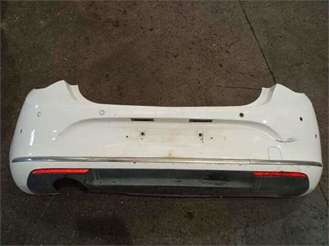 Foto 1ª: Paragolpes Trasero Opel Astra 2.0 COSMO [2.0 LTR. - 118 KW 16V CDTI] [A20DTH]