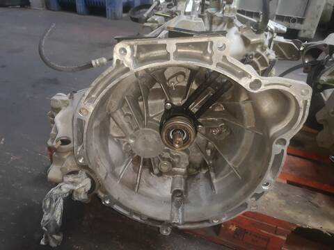 Foto 1ª: Caja Cambios Ford Fiesta SNJB (2013)