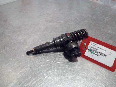 Foto 3ª: Inyectores Volkswagen Caddy VERSION INDEFINIDA (2004)