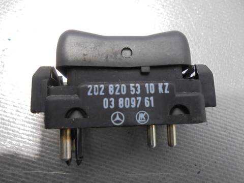 Foto 4ª: Botonera Elevalunas Mercedes Clase C 160 180 202.018) BERLINA 122CV 90KW [G 111] (1995)
