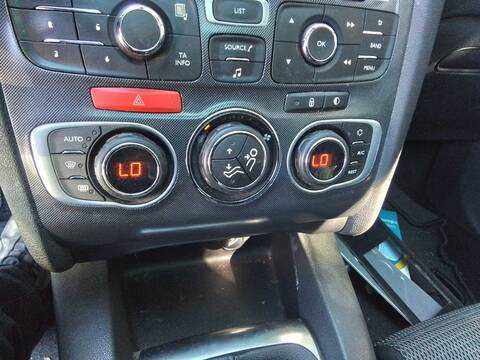 Foto 4ª: Mando Climatizador Citroen C4 1.6 HDI FAP 92CV 68KW [9H06] (2015)