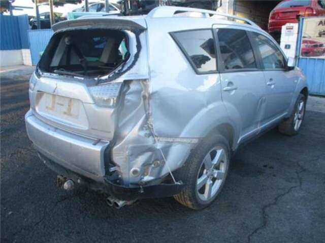 Foto 2ª: Transmision Delantera Izquierda Mitsubishi Outlander 2.0 DI-D INTENSE [2.0 LTR. - 103 KW DI-D CAT] [BSY]