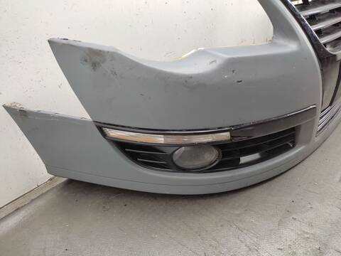 Foto 3ª: Paragolpes Delantero Volkswagen Passat 2.0 BLUETDI 143CV 105KW [BKP] (2007)