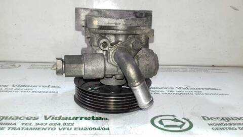 Foto 1ª: Bomba de Direccion Dodge Caliber 2.0 16V CRD CAT 140CV 103KW [ECD] (2006)