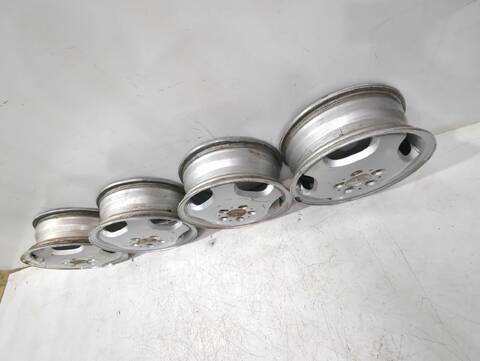 Foto 3ª: Juego LLantas Mercedes Clase A 140 A 170 CDI 168.008) 90CV [OM 668.940] (1997)