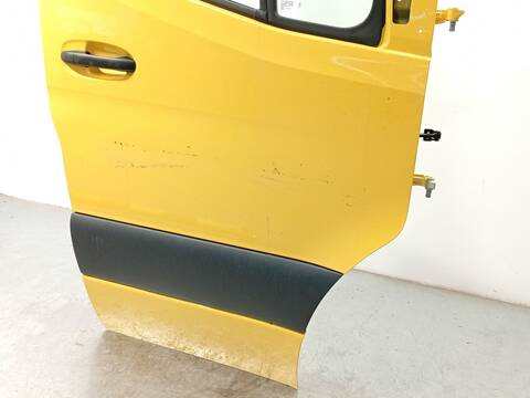 Foto 3ª: Puerta Delantera Derecha Mercedes Sprinter 419 CDI RWD 907.643 907.645 907.647) 190CV 140KW FURGONETA [654920] (2024)