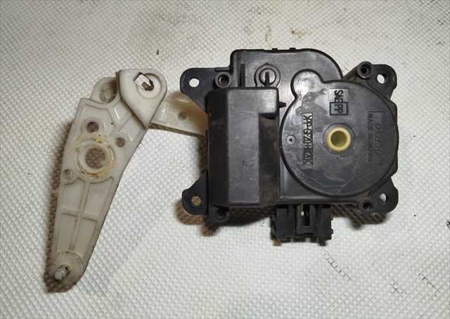 Foto 4ª: Calefacción Mitsubishi Montero 3.2 DID V60 [4M41] (2000)