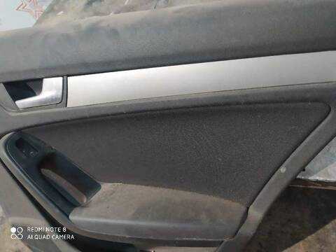 Foto 2ª: Tapizados Cartoneras Audi A4 BASICO 143CV 105KW [CAGA] (2009)