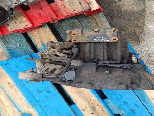 Caja Cambios Hyundai Tucson 2.0 COMFOR 4X4 141CV 104KW