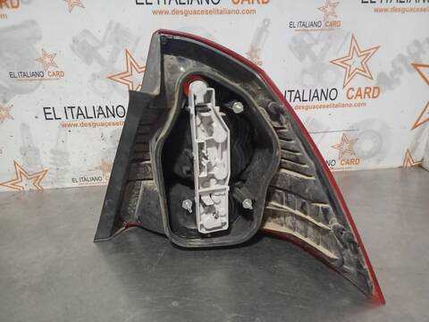 Foto 3ª: Piloto Trasero Izquierdo Ford Focus TITANIUM 109CV 80KW [G8DB] (2009)