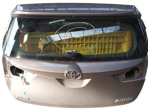 Portón Toyota Auris 2.0 D-4D ADE186_ ADE186R)