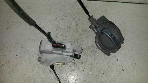 Foto 2ª: Cerradura Puerta Delantera Izquierda Citroen C3 CAT NFU - TU5JP4) 109CV 80KW (2003)