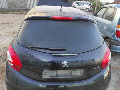 Portón Peugeot 208 HM01