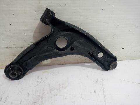 Foto 3ª: Brazo Suspension Delantero Izquierdo Toyota Yaris ACTIVE 112CV 82KW [2NRFKE] (2017)