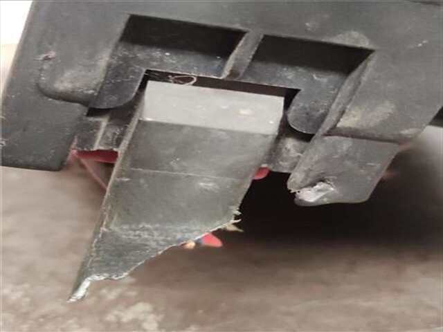 Foto 3ª: Caja Reles Fusibles Opel Vectra 1.9 CDTI [Z 19 DT]