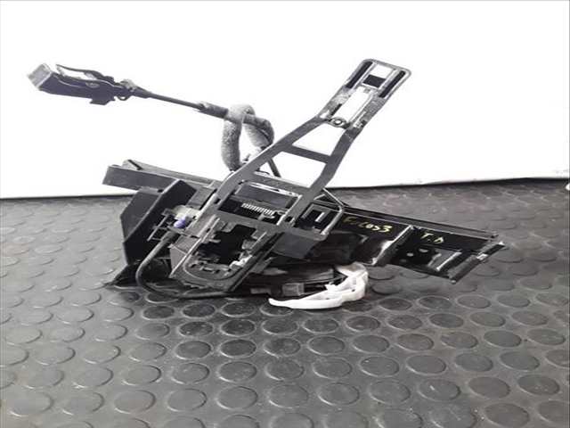 Foto 3ª: Cerradura Puerta Trasera Derecha Ford Focus BLACK RED 1 ECOBOOST CAT 101CV (2014)