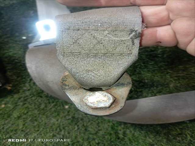 Foto 4ª: Cinturón Delantero Izquierdo Nissan Trade 3.0 TD 100 [BD30T] (1999)