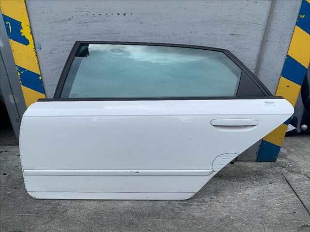Foto 1ª: Puerta Trasera Izquierda Seat Exeo 2.0 TDI 120CV [CAGC] (2011)