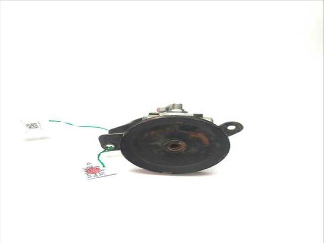 Foto 2ª: Bomba de Direccion Nissan Cabstar 120.35 120.45 TL0) (1992)