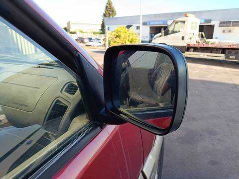 Retrovisor Derecho Nissan Terrano TD27TI