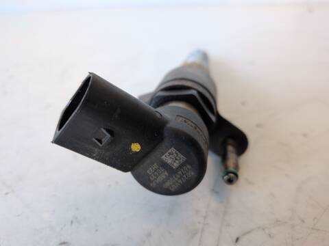 Foto 2ª: Inyectores Ford C Max T3DA CB7) (2010)