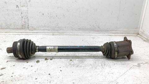 Transmision Delantera Izquierda Audi A4 2.0 BERLINA 130CV 96KW