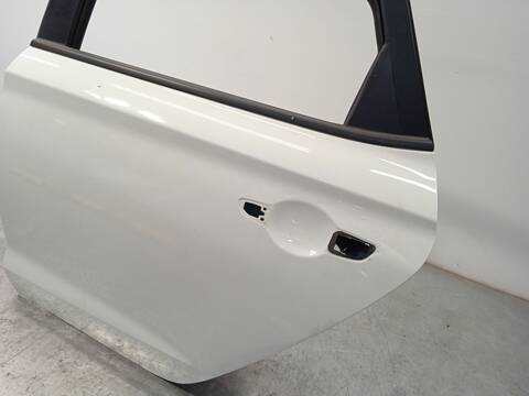 Foto 3ª: Puerta Trasera Izquierda Hyundai i30 1.0 T-GDI 120CV 88KW [G3LC] (2018)