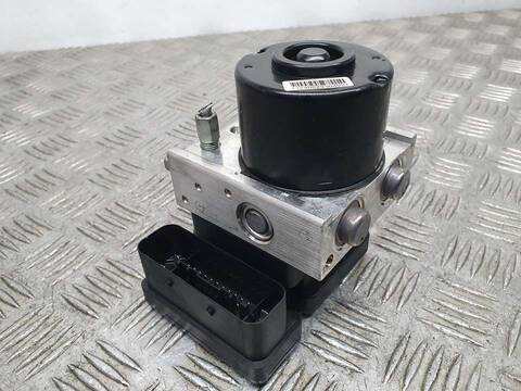 Foto 2ª: Abs Toyota Yaris ACTIVE 100CV 74KW [1NR] (2009)