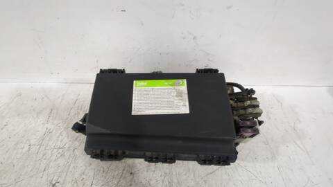 Foto 2ª: Caja Reles Fusibles Opel Zafira 1.9 CDTI M75) 120CV 88KW [Z 19 DT] (2006)