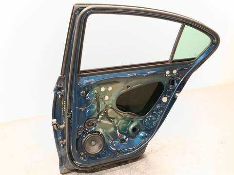 Foto 4ª: Puerta Trasera Derecha Volkswagen Passat 2.0 TDI 150CV 110KW [DTSA] (2022)